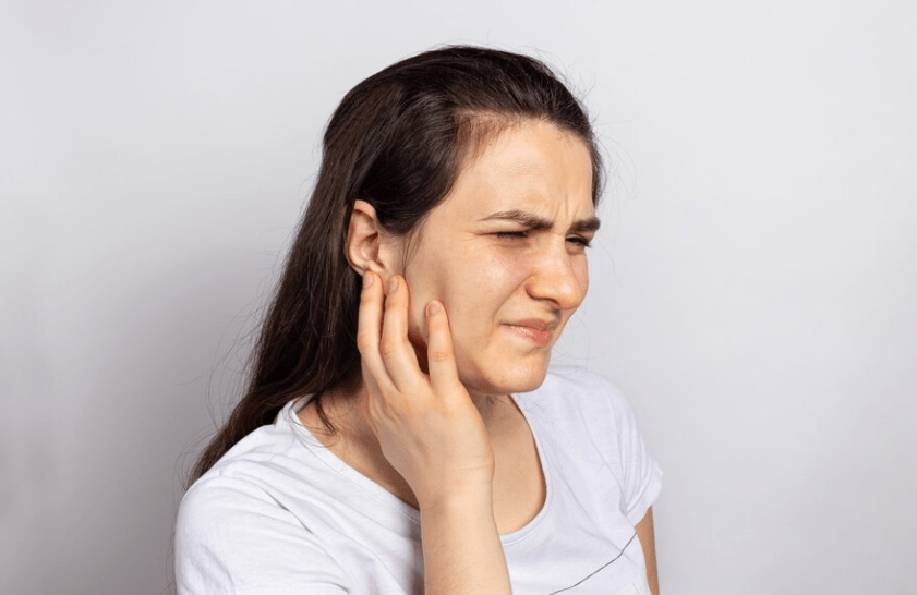 ماستوئدیت در هر دو گوش عفونت ایجاد می کند؟