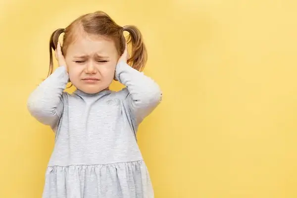 علت گوش درد چیست؟